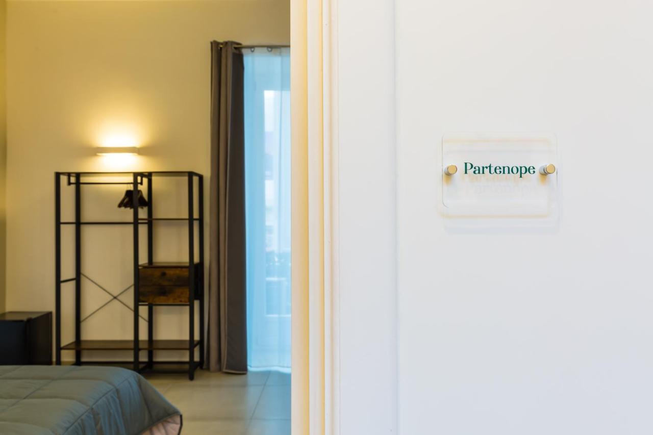Residenza Partanna By Napoliapartments Nápoles Exterior foto